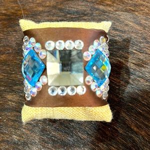 Hand made fabric bracelet with snaps